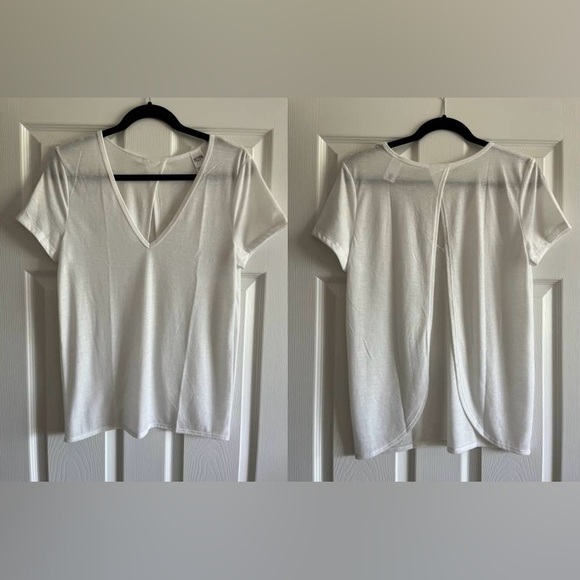 NWOT Victoria's Secret Victoria Sport Open Back Top - Size M White - Picture 1 of 5